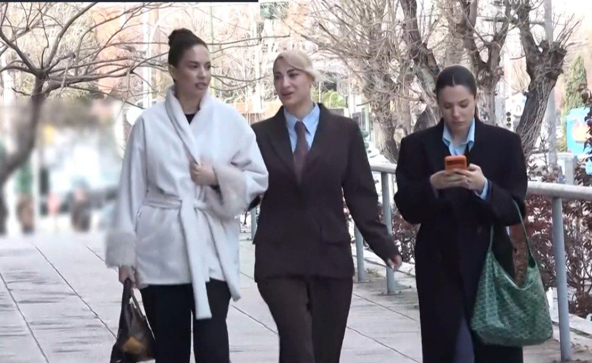 Δίκη Τούνη φίλες