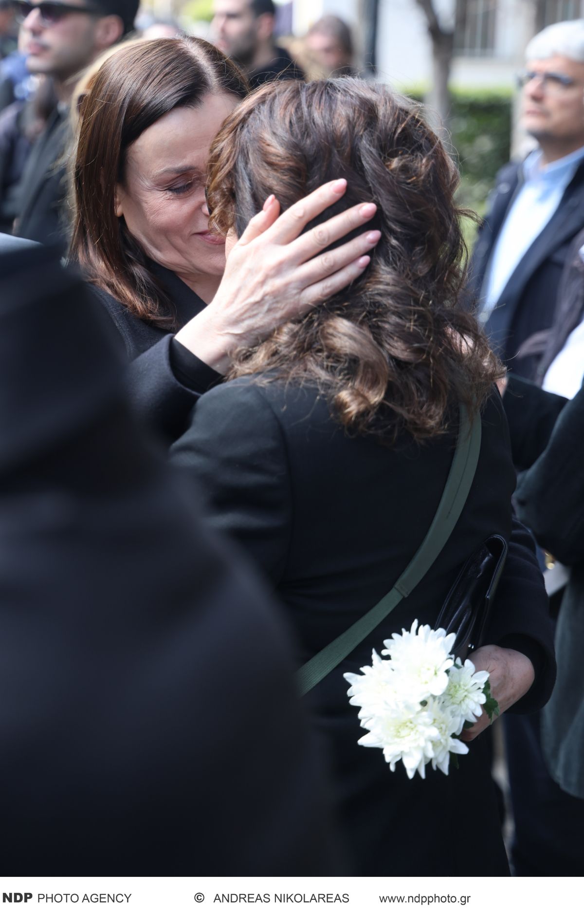 Καρυοφυλλιά Καραμπέτη, Μπέτυ Λιβανού