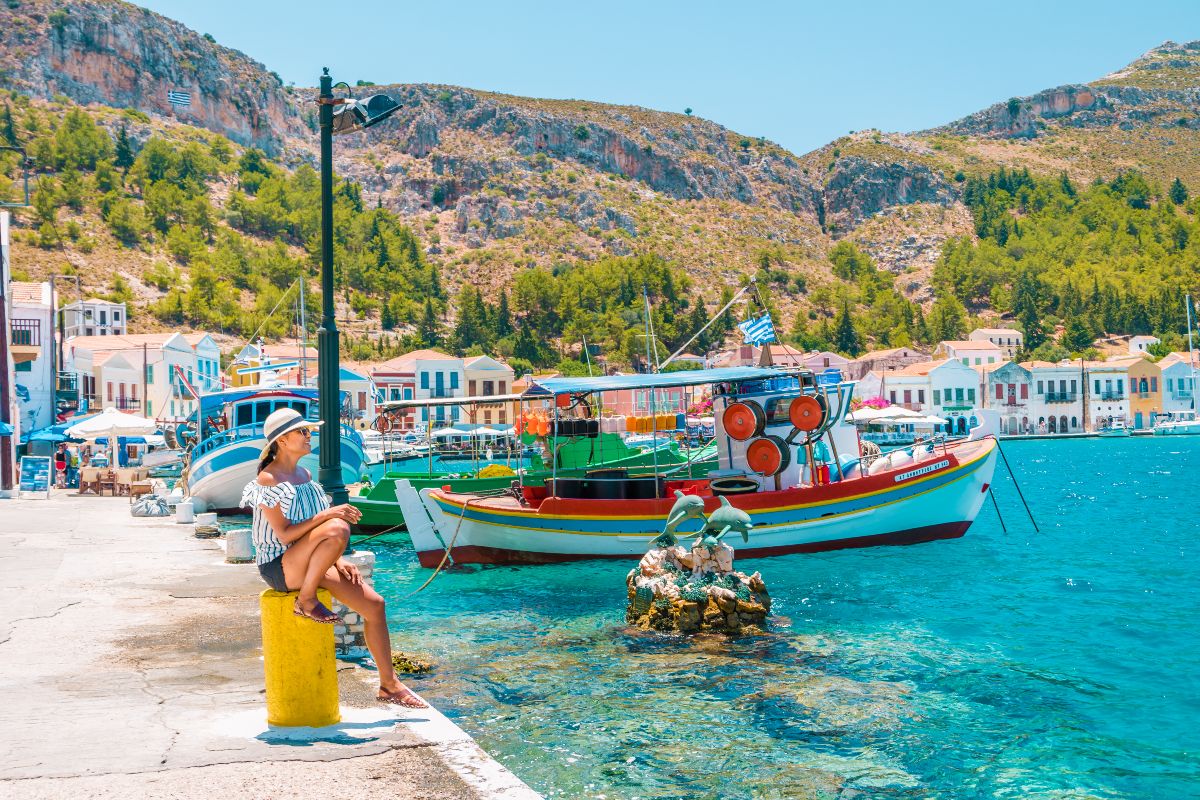 Καστελόριζο: Καλοκαιρινή απόδραση στο γραφικό νησί του Αιγαίου