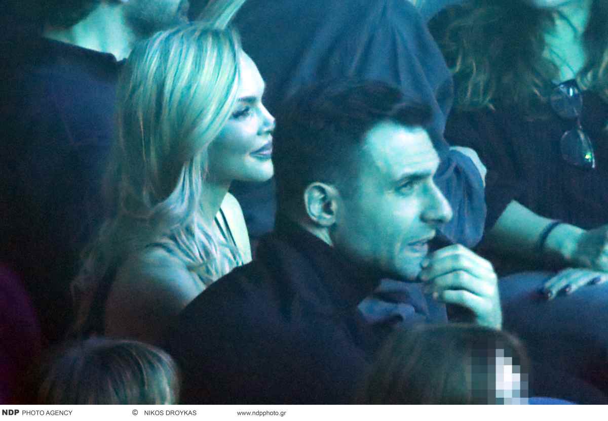 Γιώργος Τζαβέλλας - Βίκυ Κάβουρα