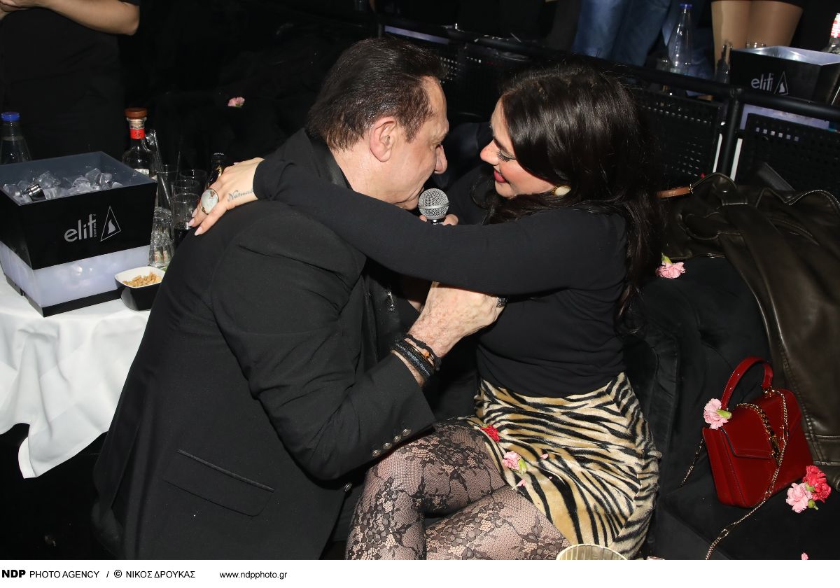 Πανταζής - Μεταξά: Η επανένωση που «έσβησε» την κρίση! Η τρυφερή αγκαλιά στον φακό του YOUWEEKLY.GR