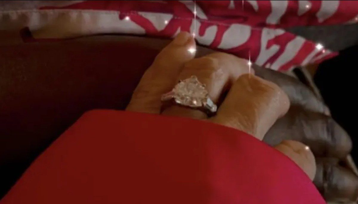 Αρίνα Σαμπαλένκα: Η τιμή «ζαλίζει» - Πόσο κοστίζει το «βασιλικό» μονόπετρο που της έδωσε ο Φραγκούλης