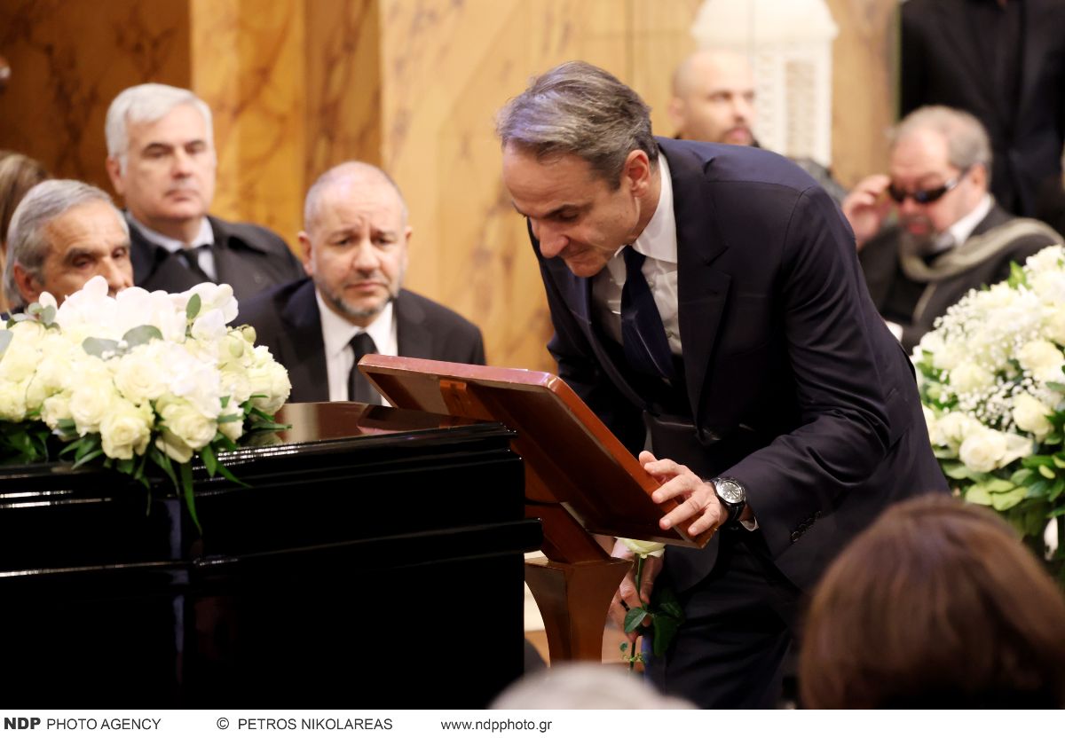 Κηδεία Μαρινέλλα: Η Ελλάδα αποχαιρετά τη θρυλική Κυριακή Παπαδοπούλου - Παρών ο Κυριάκος Μητσοτάκης