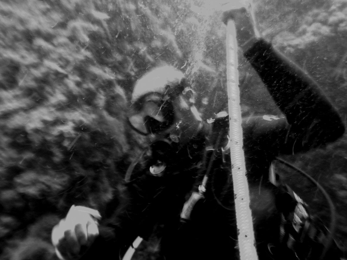 Πλάτων Σουλιώτης: «Πάλευε 40 λεπτά να σωθεί» - Συγκλονίζει ο 28χρονος φίλος του που τον είδε να χάνεται στο «Πηγάδι του Διαβόλου»