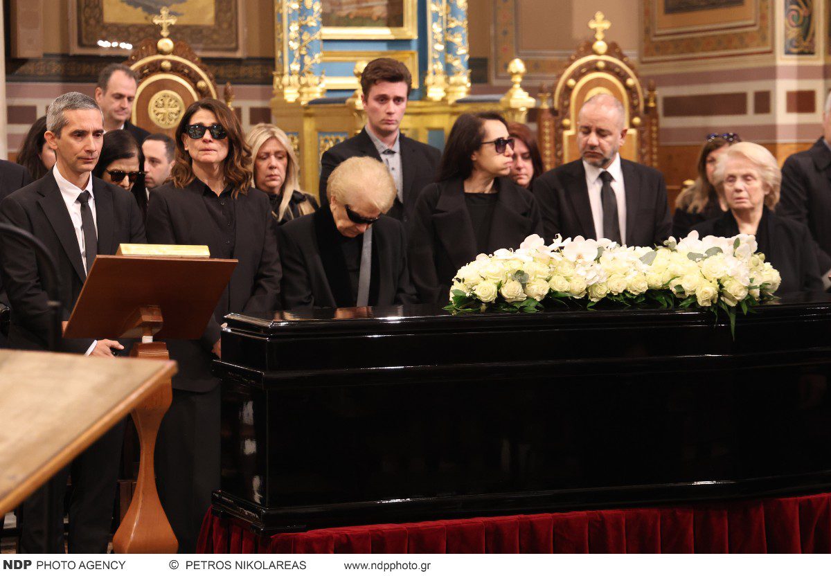 Λούλα κηδεία Μαρινέλλας