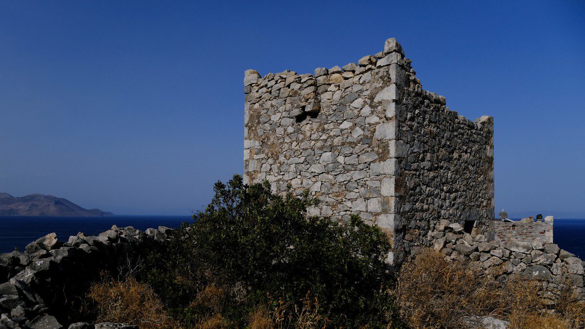 Μεσσηνιακή Μάνη: Κατάνυξη σε ένα ατμοσφαιρικό τοπίο