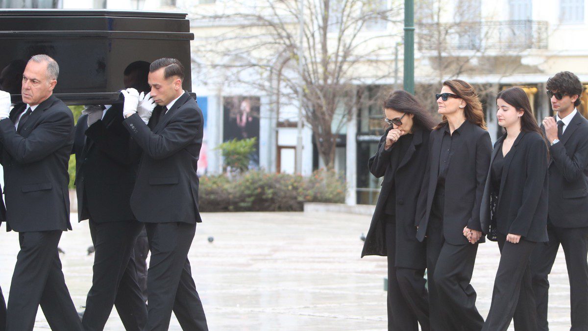 Μαρινέλλα οικογένεια κηδεία