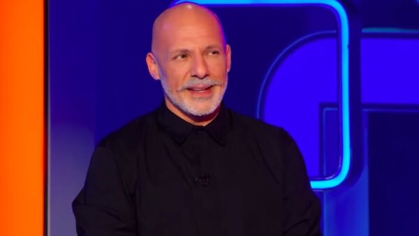 Νίκος Μουτσινάς