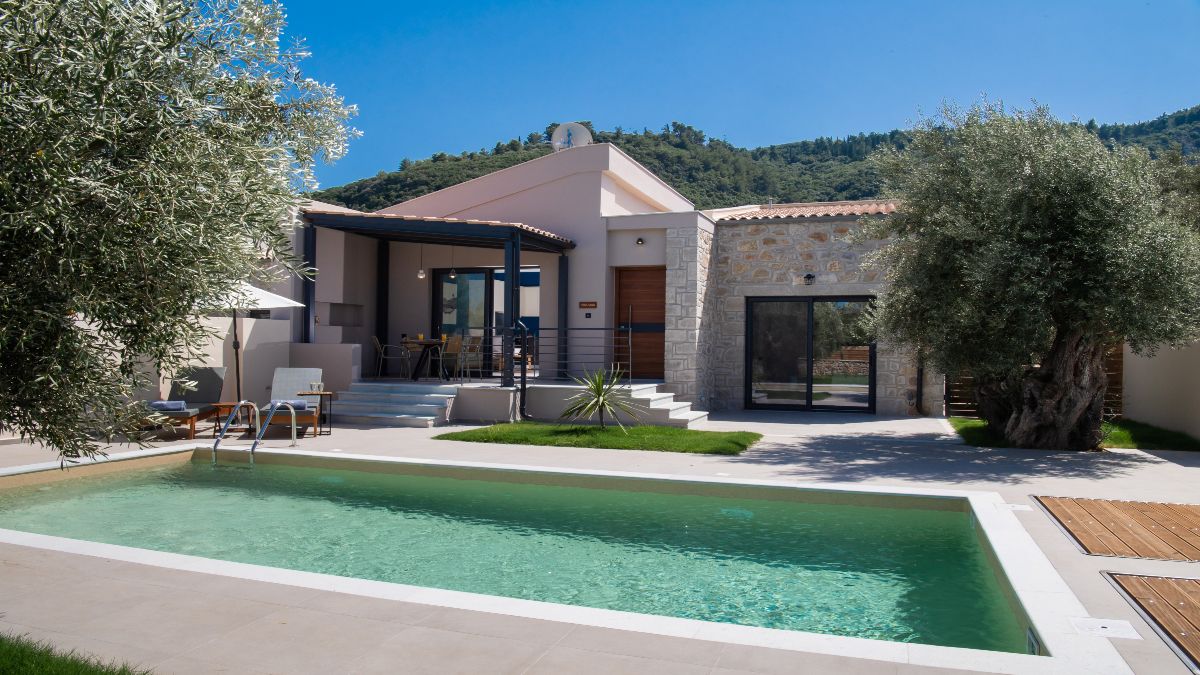 Ζήσε μια μοναδική εμπειρία διαμονής στο Rizomata Luxury Villas στη Λευκάδα
