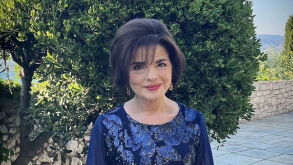 Νικαίτη - Να μ'αγαπάς