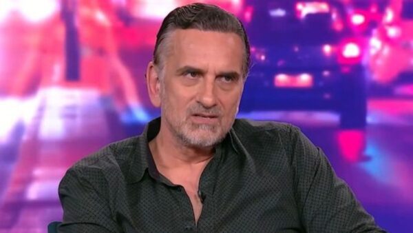 Νίκος Ψαρράς