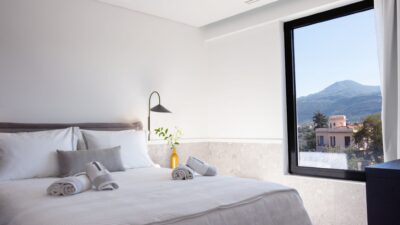11 Suites Αίγιο