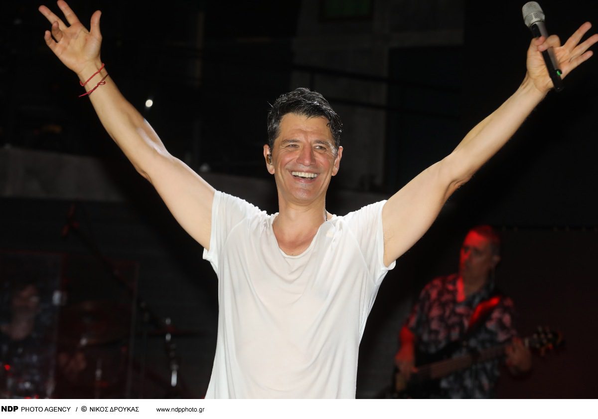 Σάκης Ρουβάς