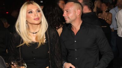 Η Κωνσταντίνα Σπυροπούλου και ο Βασίλης Σταθοκωστόπουλος στα μπουζούκια