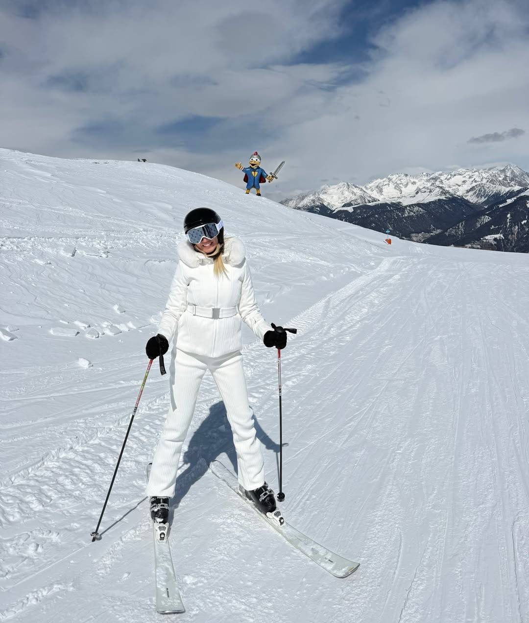 Η Κωνσταντίνα Σπυροπούλου στα χιόνια