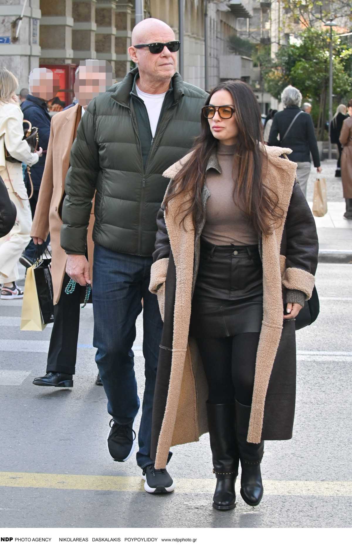 Ο Τζώνη Καλημέρης και η Ελπίδα Ιακωβίδου