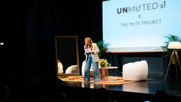 Με επιτυχία πραγματοποιήθηκε το Unmuted #1 το πρώτο live event του The Mute Project, του community για τη γυναίκα 40+