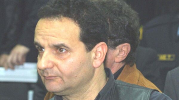 Βασίλης Τζωρτζάτος