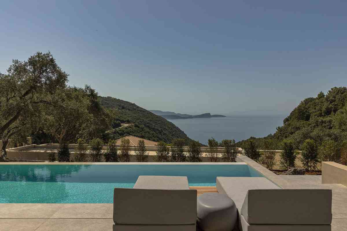 Monalia Luxury Suites