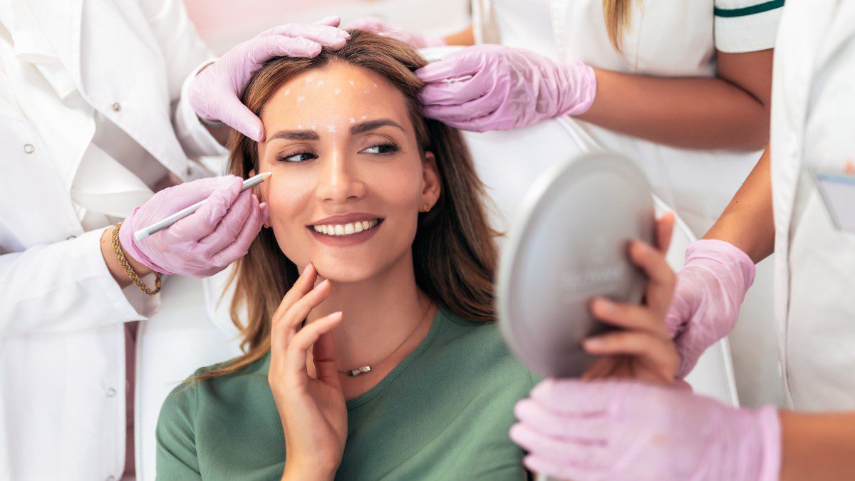 θεραπείες ομορφιάς σε γυναίκα