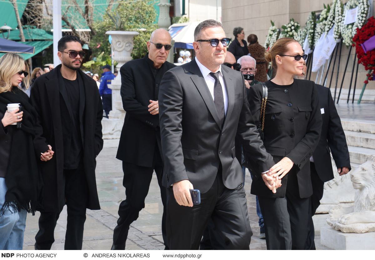 Χρήστος Μάστορας, Γαρυφαλλιά Καληφώνη, Αντώνης Ρέμος, Υβόννη Μπόσνιακ