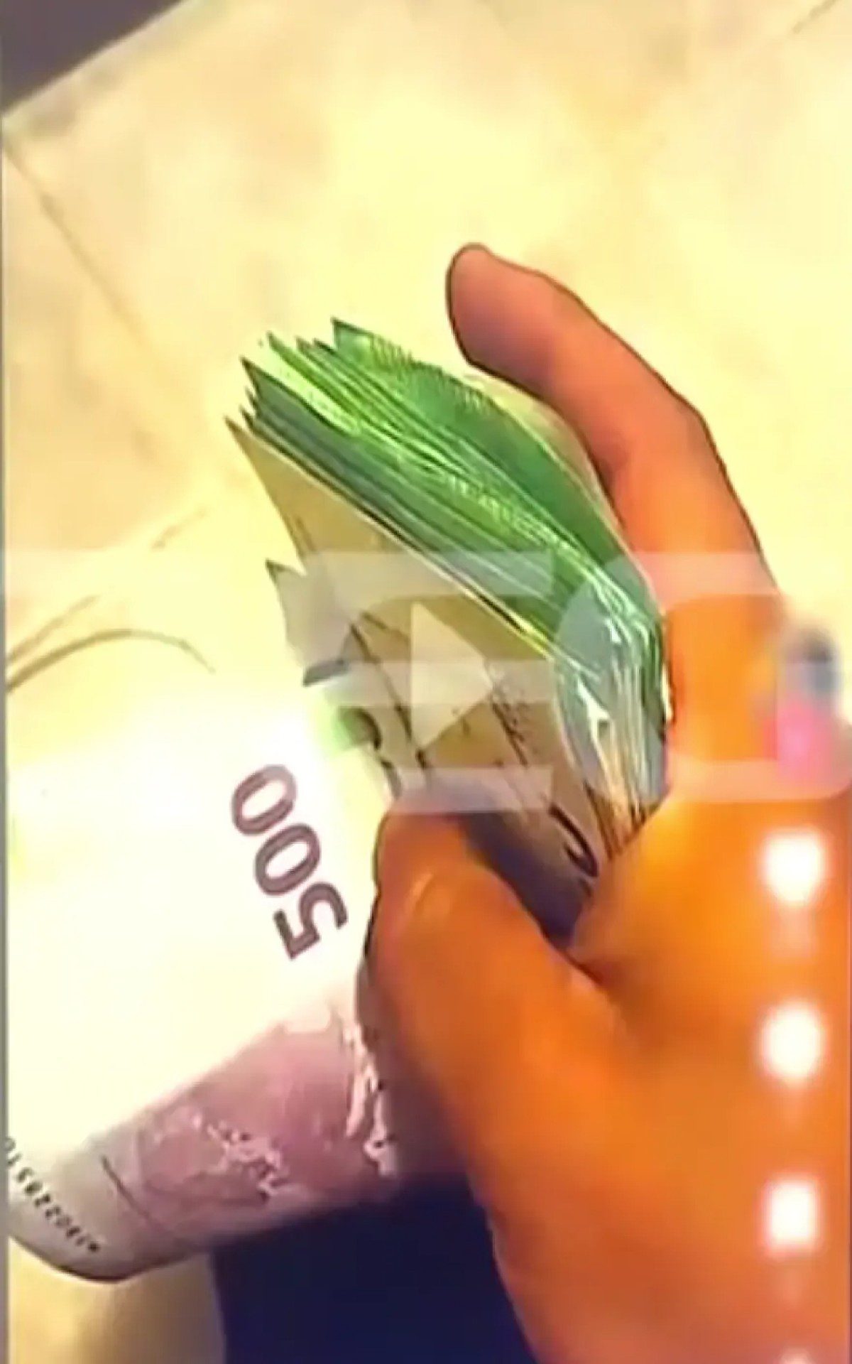 O 26χρονος αρσιβαρίστας με λεφτά