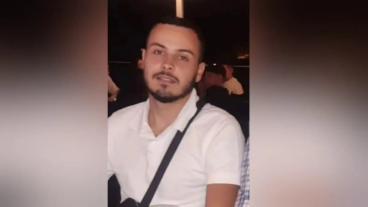 27χρονος Άγιος Δημήτριος