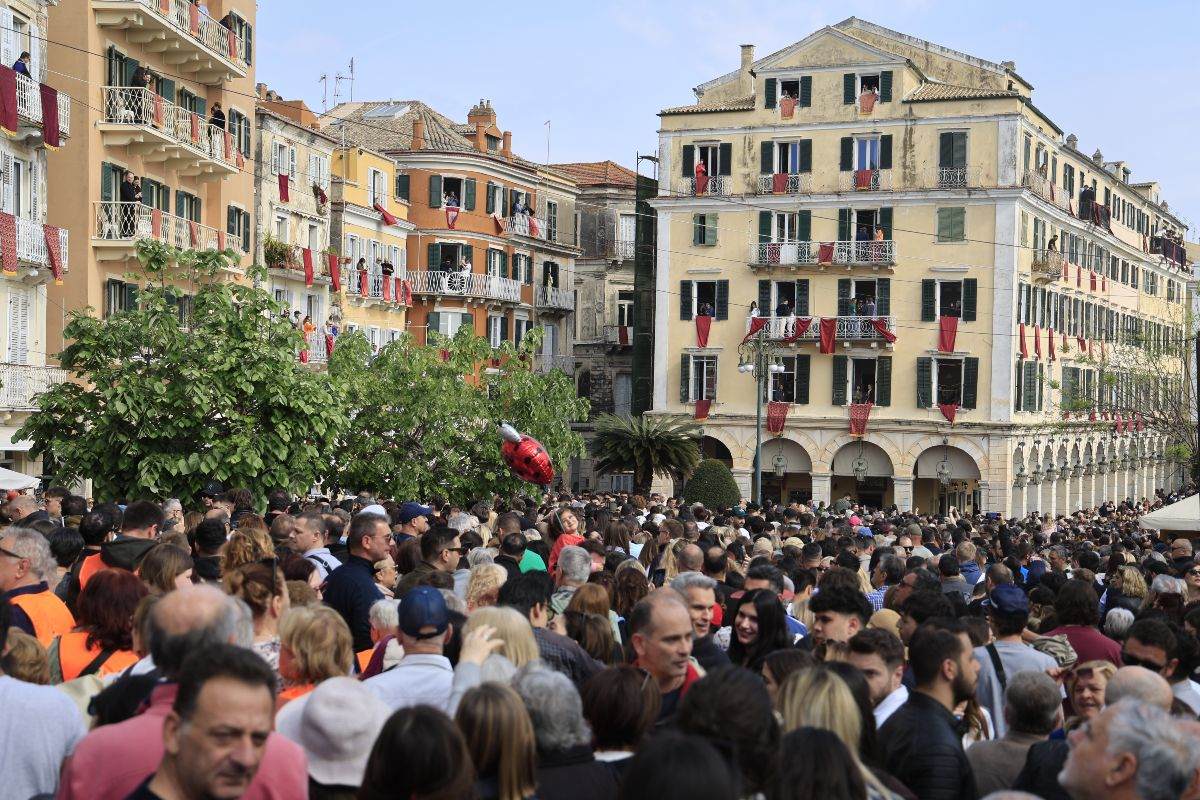 Πρώτη Ανάσταση στην Κέρκυρα