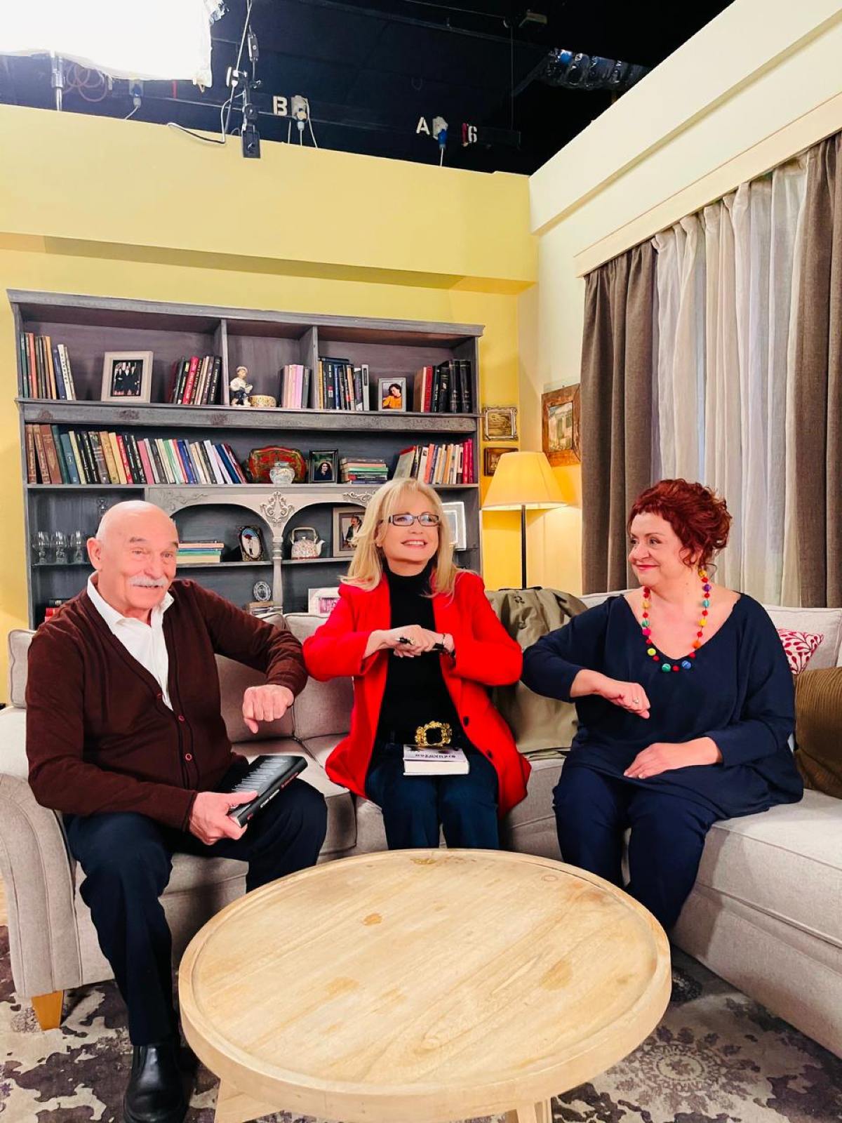 Αντώνης Αντωνίου, Αγγελική Νικολούλη, Ελένη Κοκκίδου