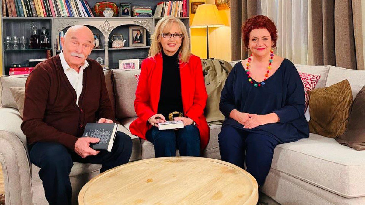 Αντώνης Αντωνίου, Αγγελική Νικολούλη, Ελένη Κοκκίδου