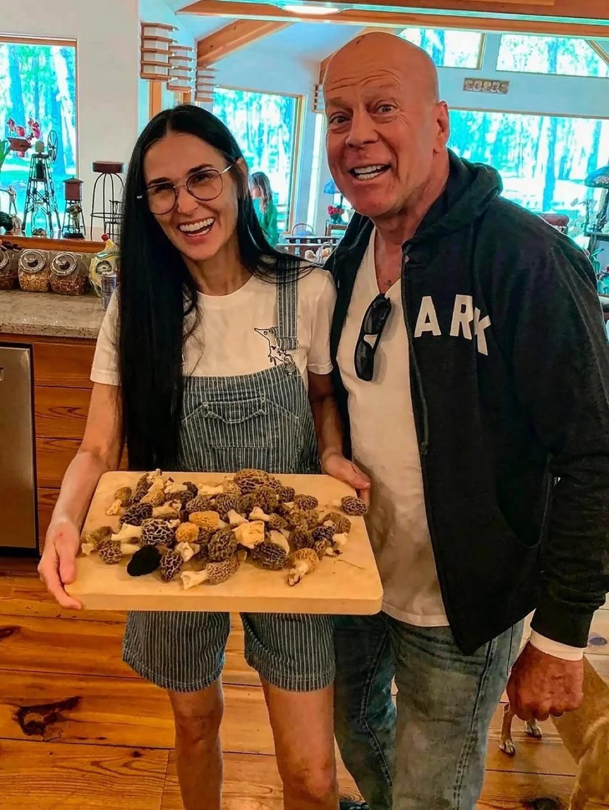 Οι φωτογραφίες του Μπρους Γουίλις με την οικογένειά του