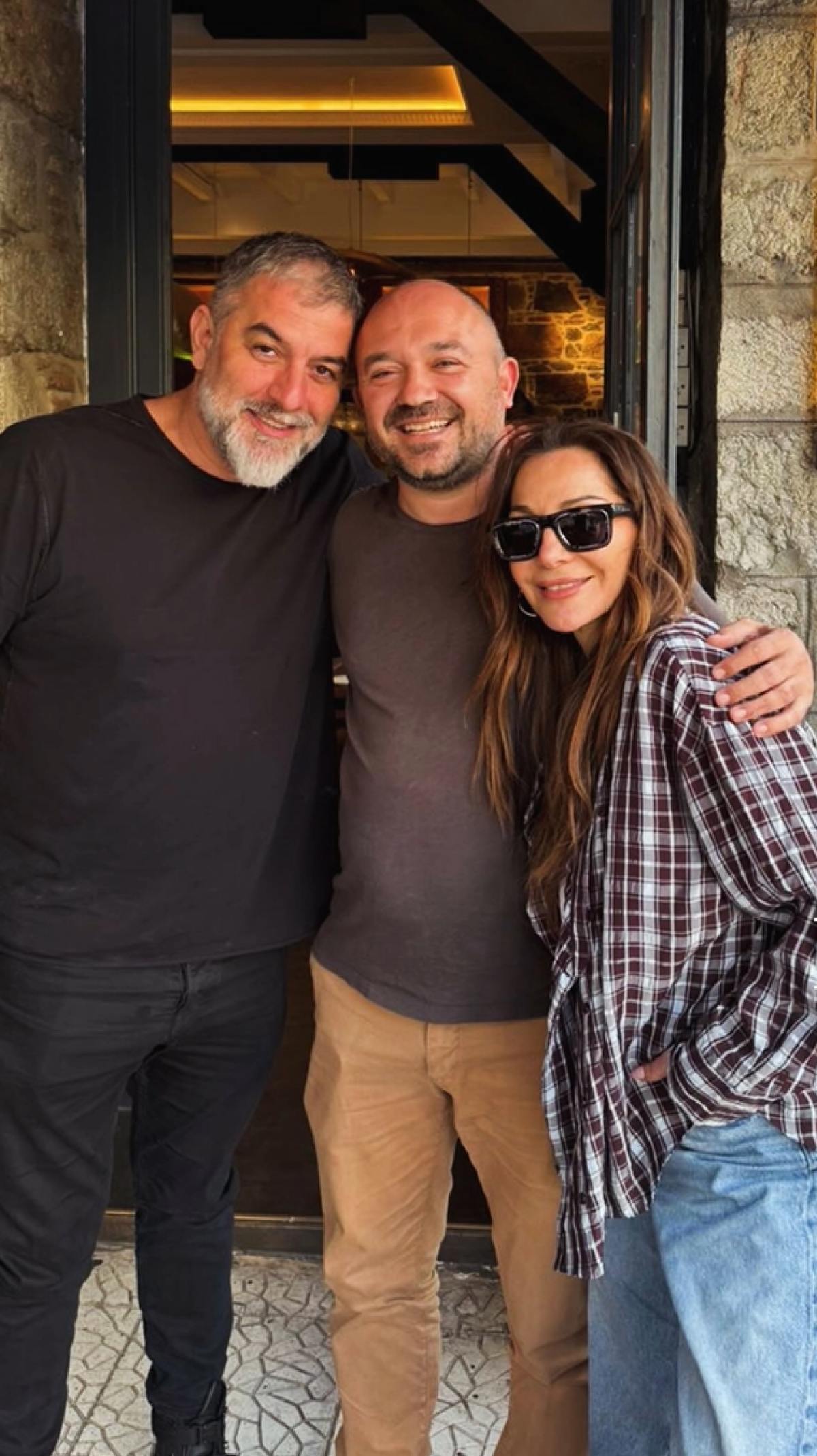 Ο Βασίλης Μπισμπίκης και η Δέσποινα Βανδή στη Χαλκίδα