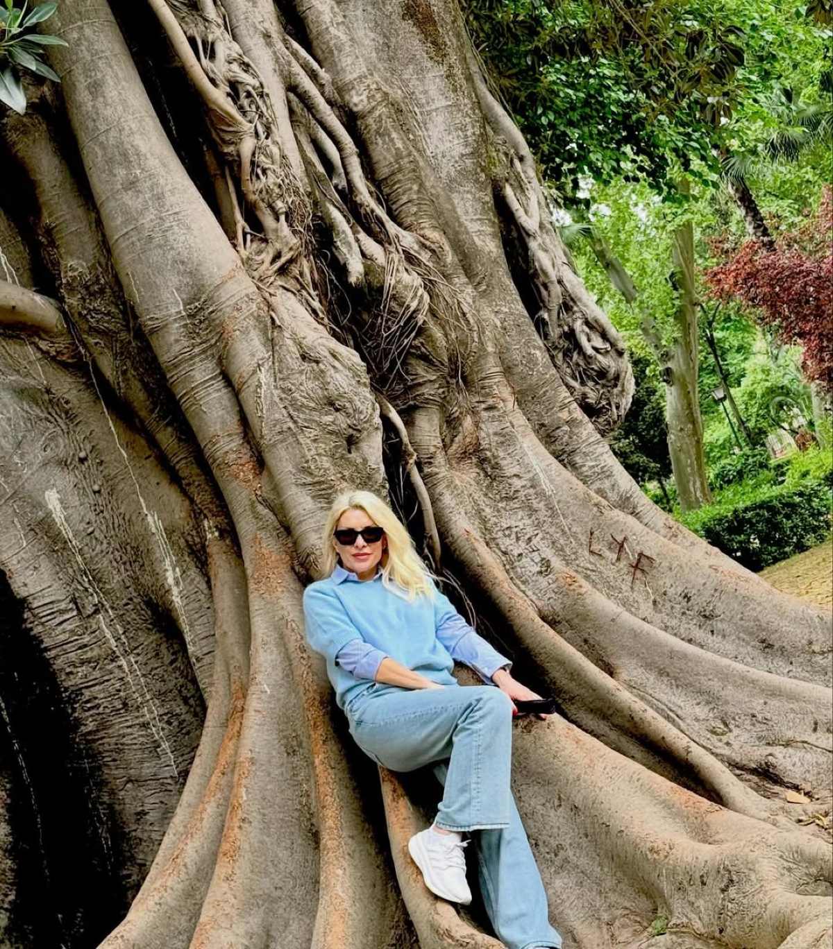 Η Ελένη Μενεγάκη στην Ισπανία