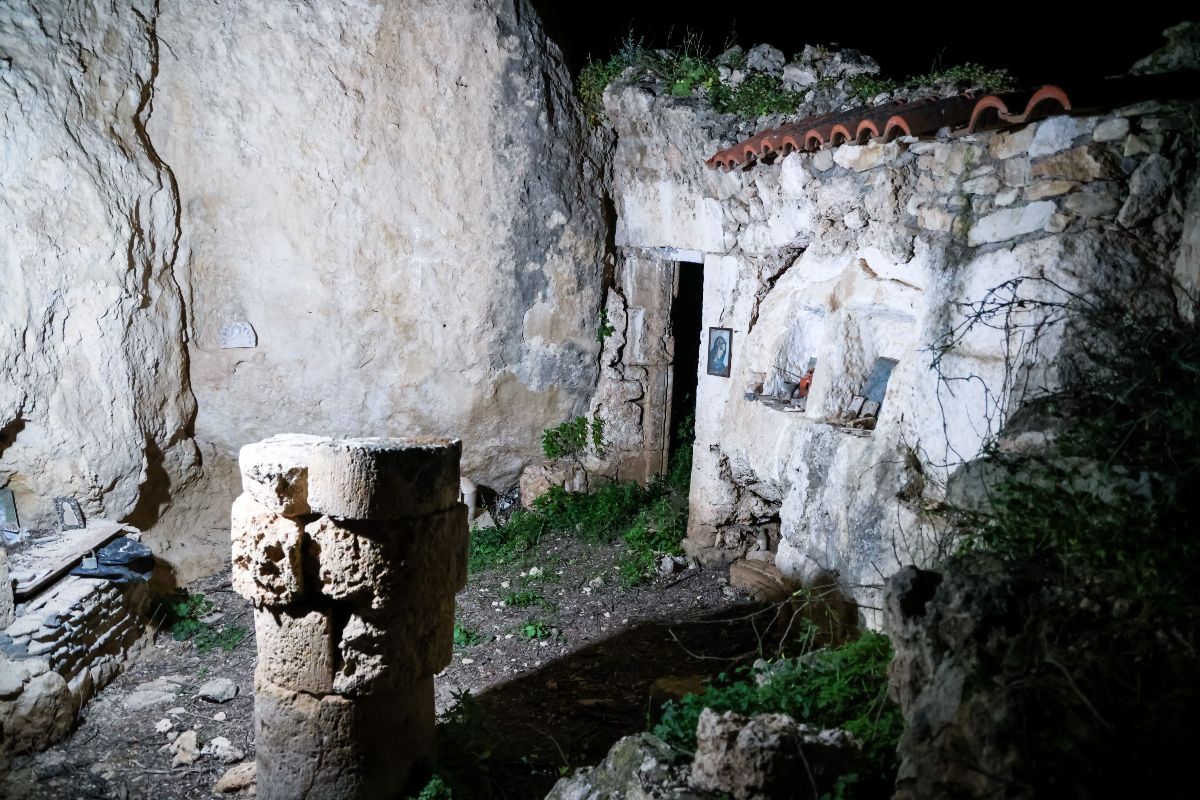 Έρευνες για τον εντοπισμό της 43χρονης στην Κρήτη