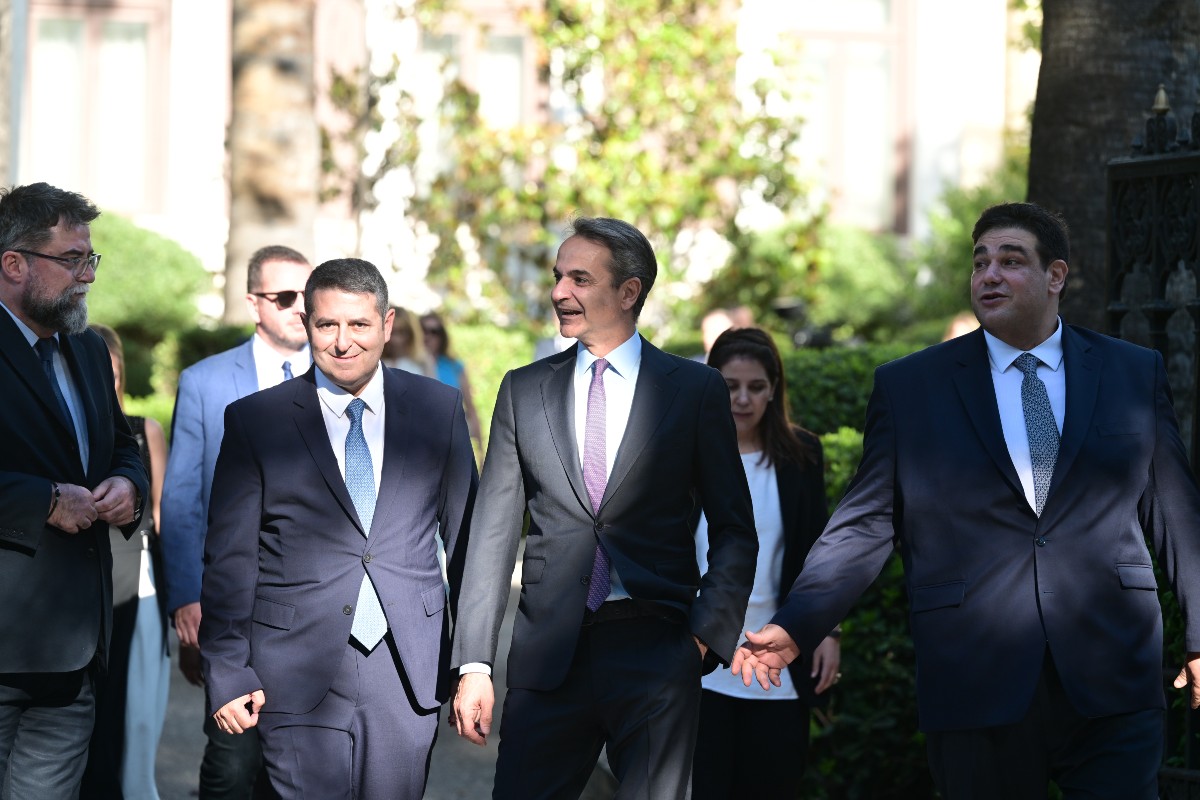 Μυλωνάκης Μητσοτάκης