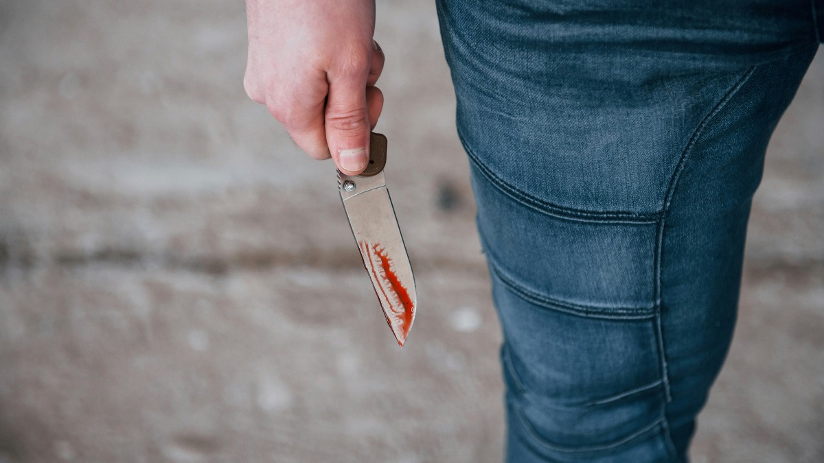 Επίθεση με μαχαίρι