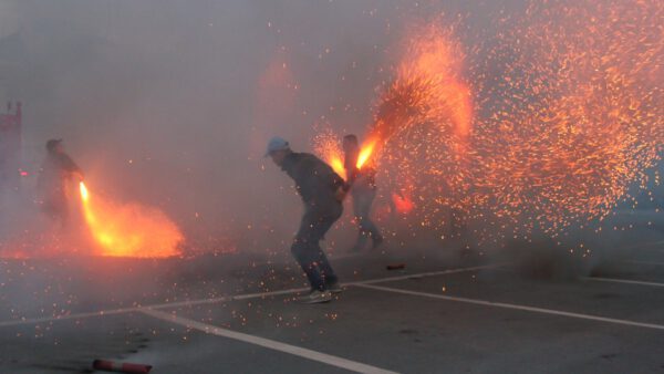 Σαϊτοπόλεμος στην Καλαμάτα