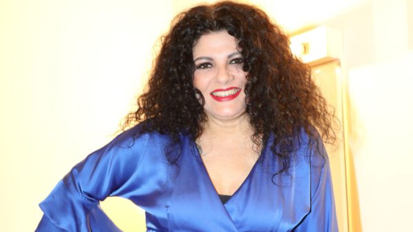 Τάνια Τρύπη