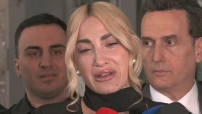 η τούνη κλαίει