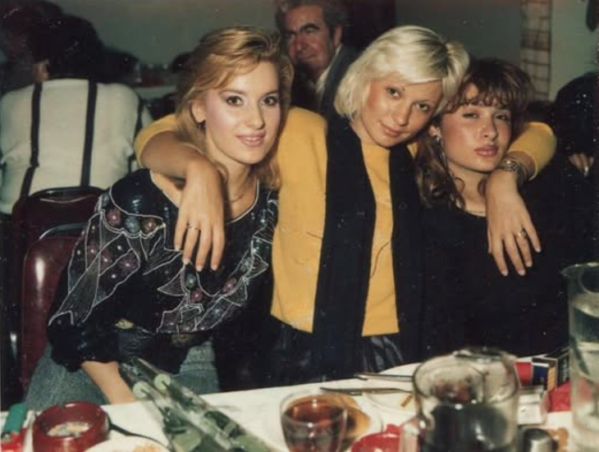 Τζούλια Μπάρκα, Καίτη Φίνου