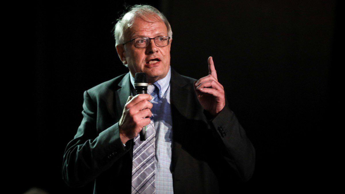 Άκης Τσελέντης