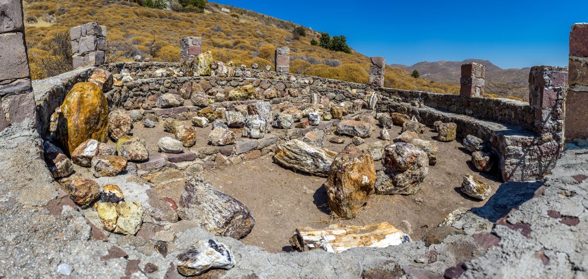 Λέσβος: Το νησί των αντιθέσεων που σε καλεί να το ανακαλύψεις