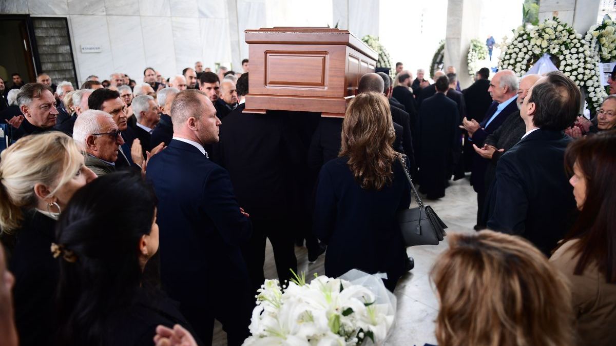 Κηδεία Βασίλης Γκούμας