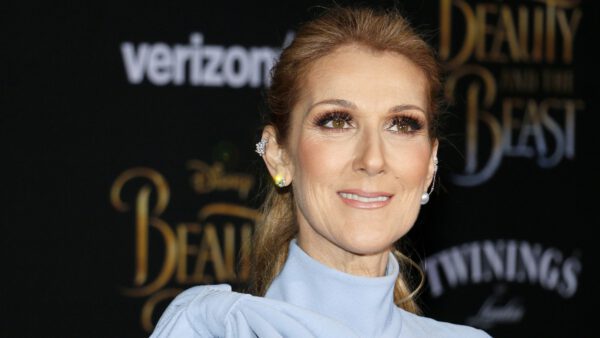 Σύνδρομο Δύσκαμπτου Ατόμου: Η σπάνια διαταραχή που καθήλωσε για 4 χρόνια τη Σελίν Ντιόν – Τι είναι, ποια τα συμπτώματα