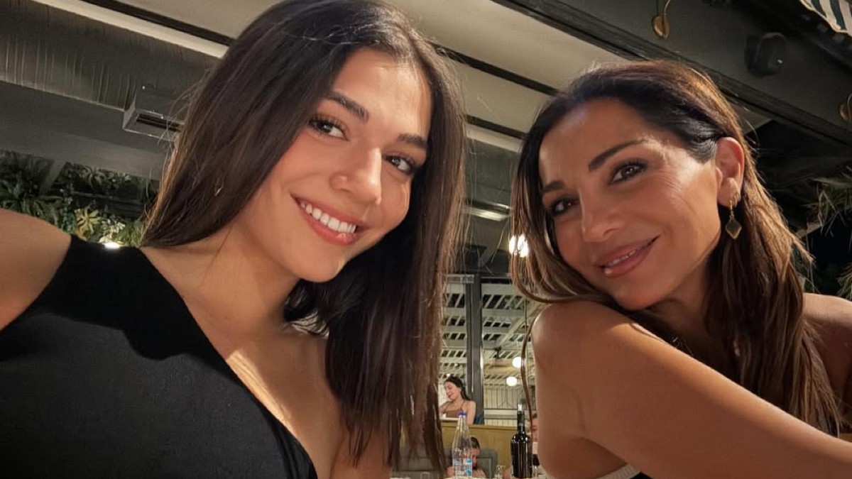 Δέσποινα Βανδή & Μελίνα Νικολαΐδη: Με το ίδιο Dolce & Gabbana φόρεμα 9 χρόνια μετά έκαναν χαμό – Ποια το φόρεσε καλύτερα;