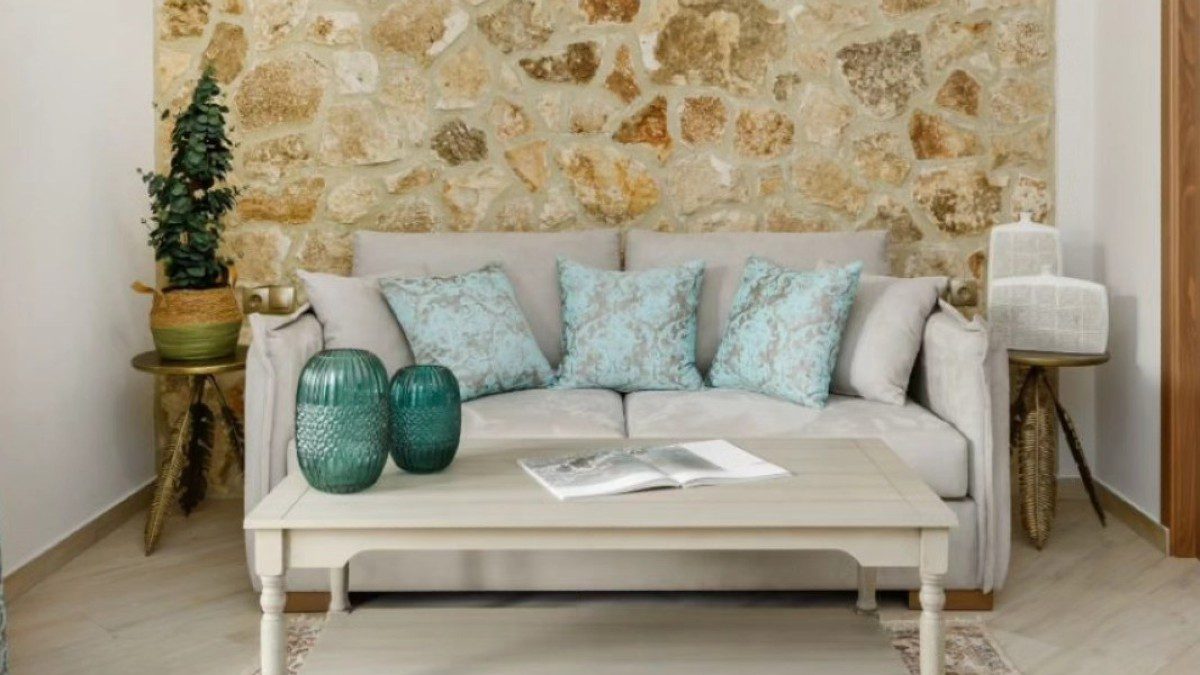 Meydani Suites: Ένα δροσερό καταφύγιο ανάμεσα σε βουνό και θάλασσα