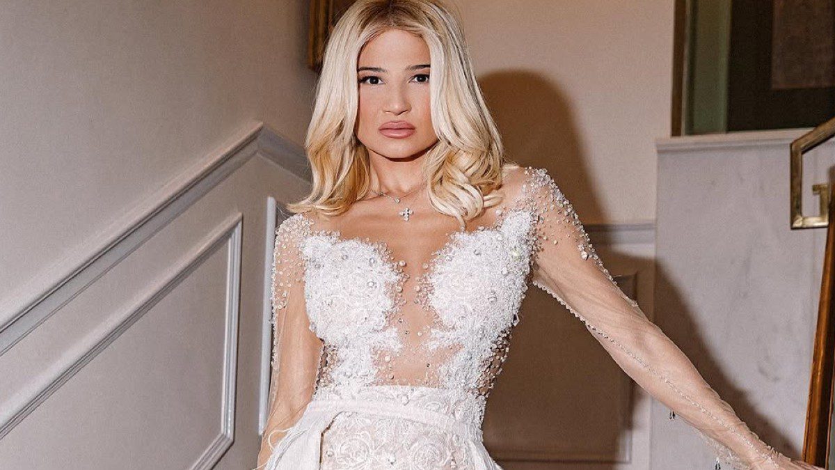 Τα μυστικά ομορφιάς της Φαίης Σκορδά