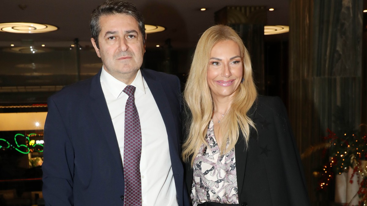 Γιώργος Μυλωνάκης, Τίνα Μεσσαροπούλου