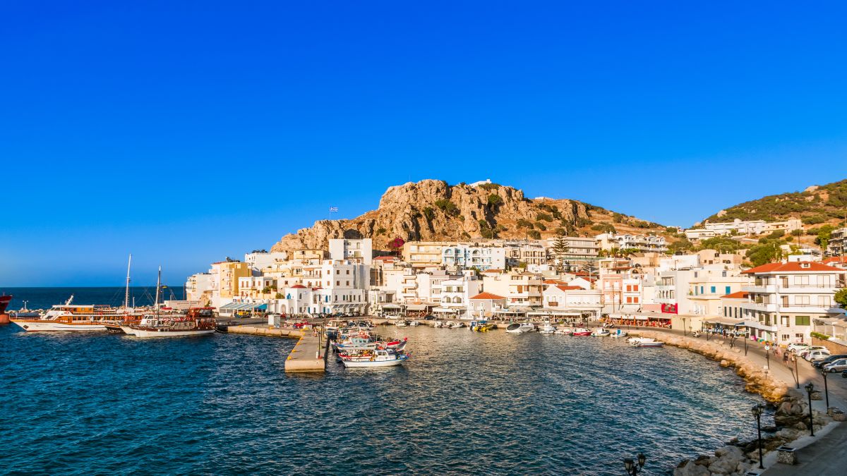 Κάρπαθος: Η άγρια ομορφιά συναντά την παράδοση