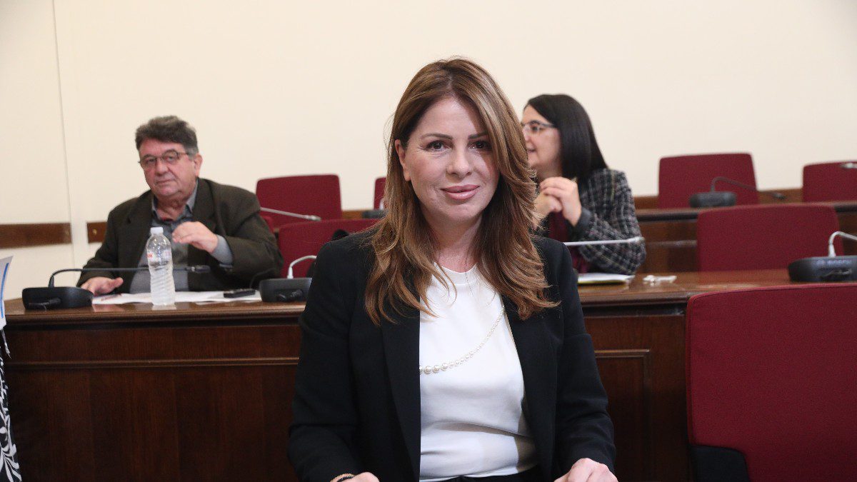 Κατερίνα Παπακώστα